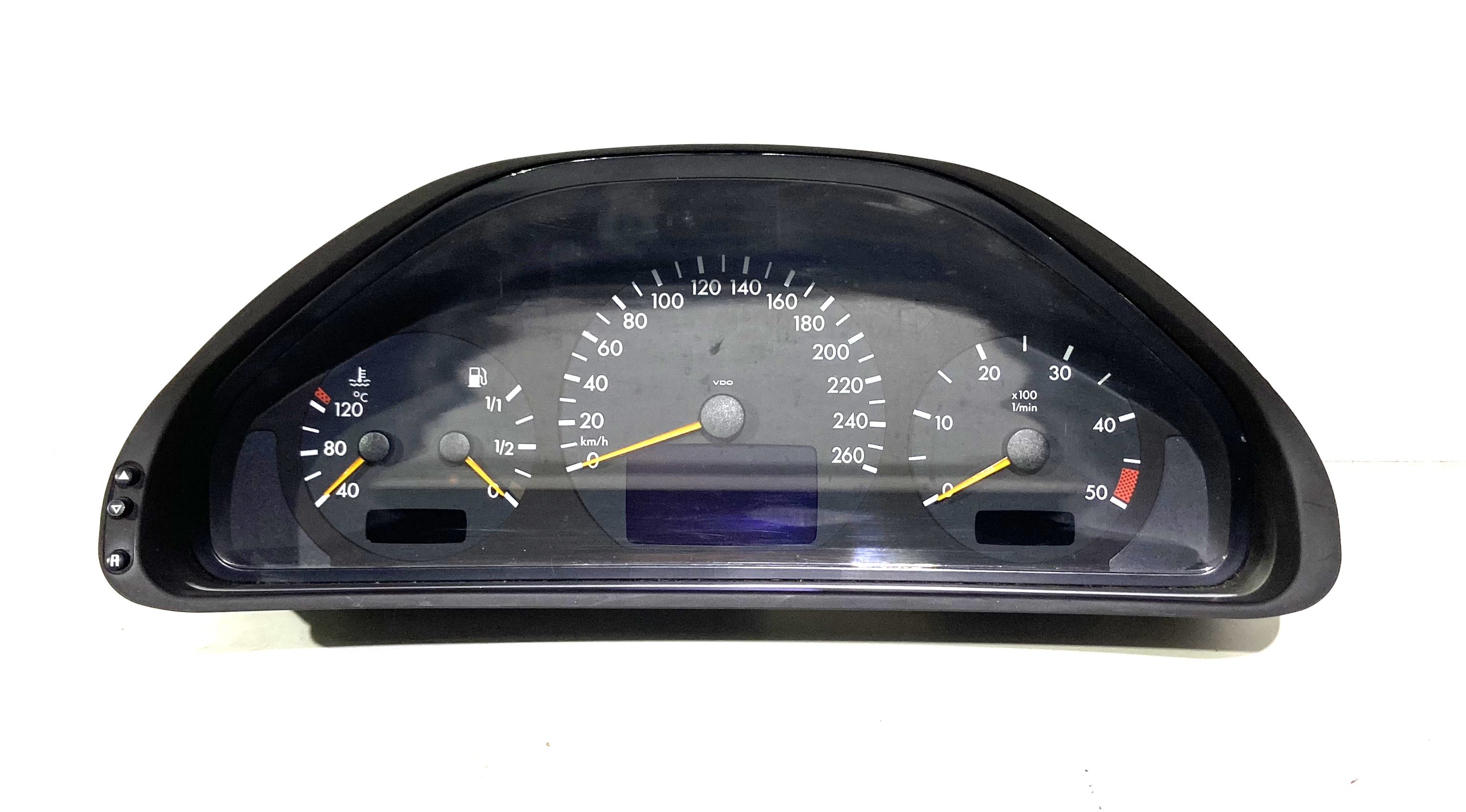 Mercedes Benz E W210 tachometr A2105405248
